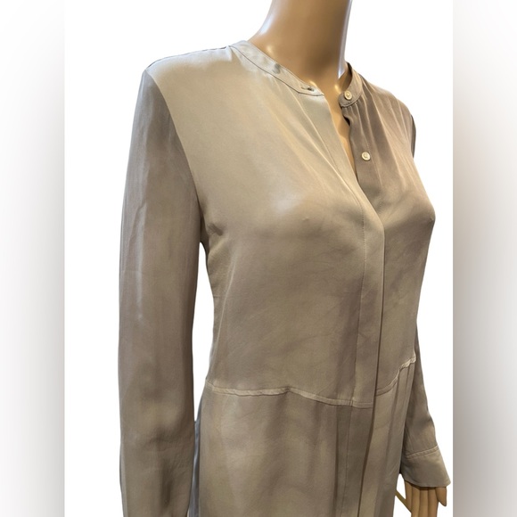 Beautiful ombre silk tunic from Wilfred ( Aritzia) - Picture 6 of 9
